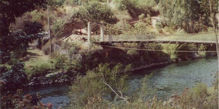 Salinas-Bridge-River-Cuzco-Peru