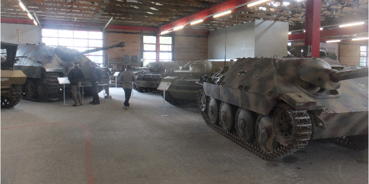 Munster-tank-museum-Deutsches-Panzermuseum-Tiger-Duitsland