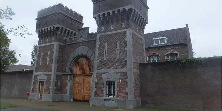 Penitentiaire-Inrichting-Scheveningen-torens-Oranjehotel-gevangenis-Nederland