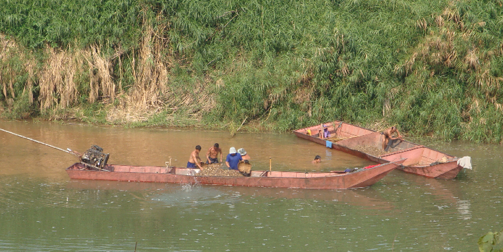 Nan-rivier-boten-Thailand