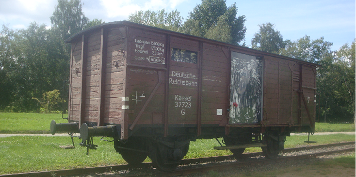 Neuengamme-Hamburg-concentratiekamp-wagon-vee-Joden-nazi-SS-WW2-Duitsland