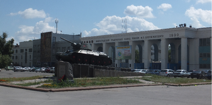 Tractorfabriek-Volgograd-Stalingrad-tank-WW2-Rusland
