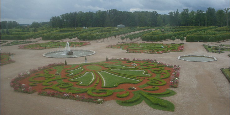 Rundale-Palace-Garden-Courland-Duke-Latvia
