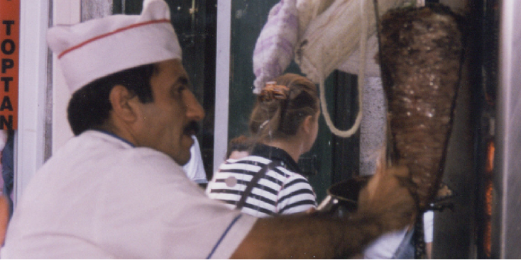 Istanbul-grote-bazaar-kebab-doner-Turkije