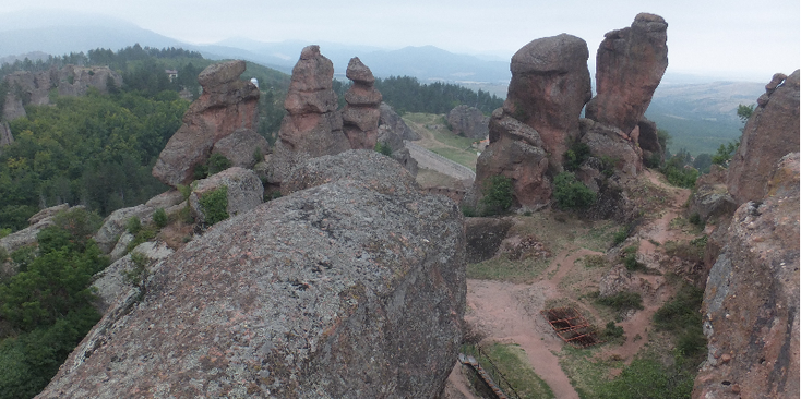 Belogradchik-rotsfort-Kaleto-Bulgarije-kasteel-rotsen-piek