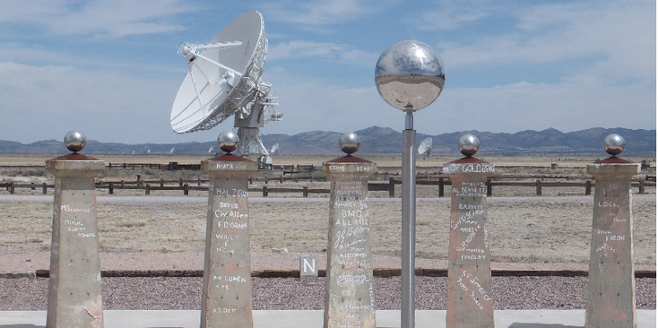 VLA-Very-Large-Array-loods-antenne-schotel-heelal-Verenigde-Staten