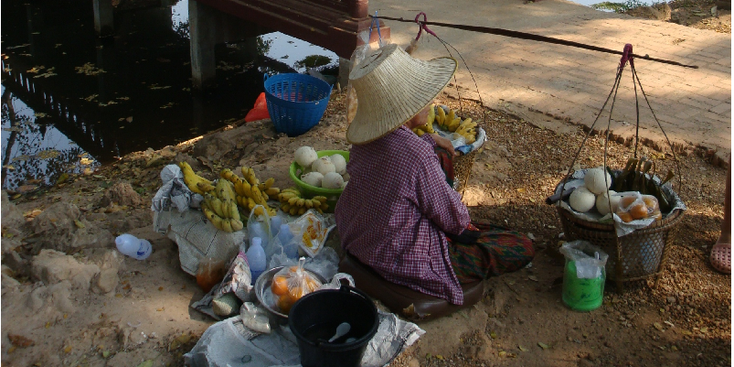 Sukothai-verkoopster-Historical-historisch-Park-tempels-Thailand