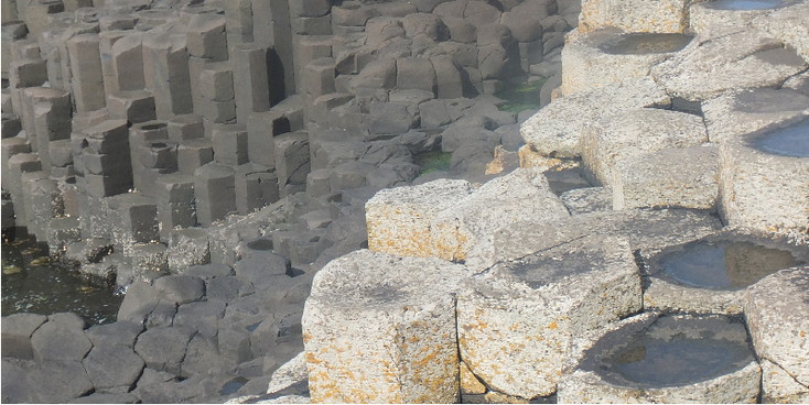Giant's-Causeway-noord-Ierland-legende-rotsen-reus