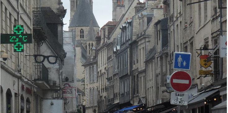 Caen-winkelstraat-Frankrijk