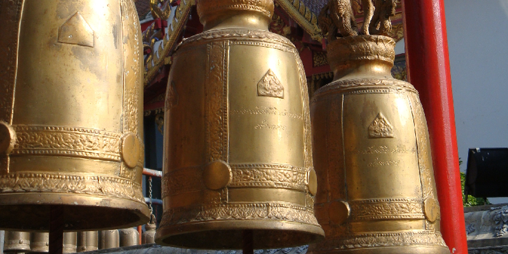 Ayuttayah-Clock-Bell-Historical-Park-Thailand