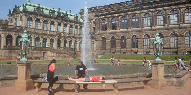 Zwinger-Dresden-fontein-Duitsland