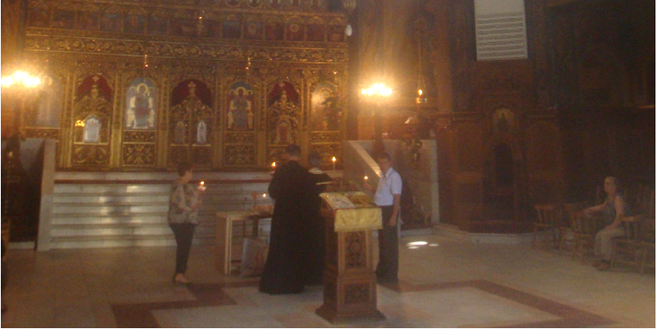 Tokes-Reformed-Church-kerk-altaar-Timisoara-Roemenië