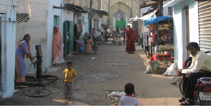Hyderabad-straatleven-India-waterpomp