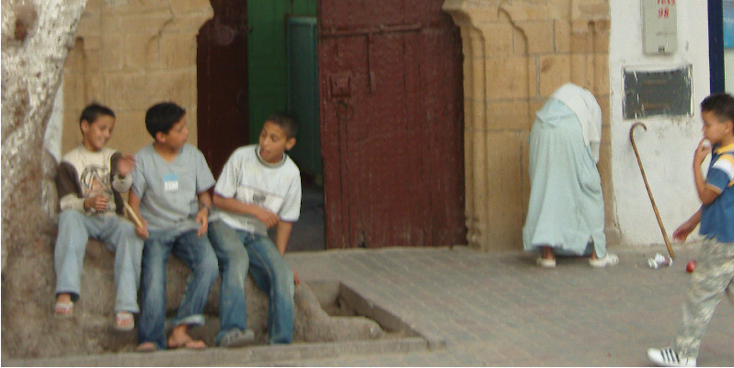 Essaouira-straatleven-jeugd-Marokko