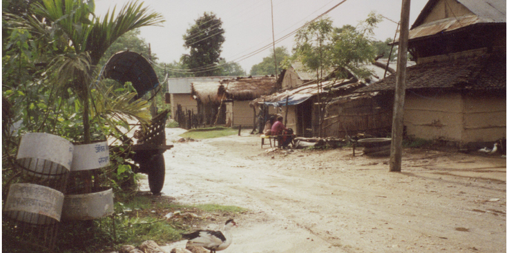 Sauhara-huifkar-straatleven-streetlife-hut-Nepal