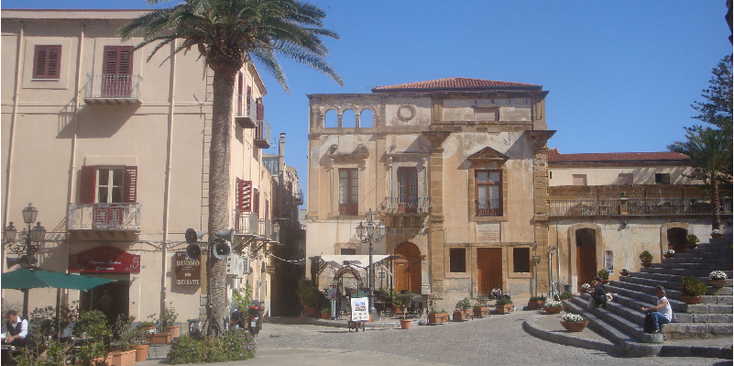 Cefalu-plein-Sicilië-Italië