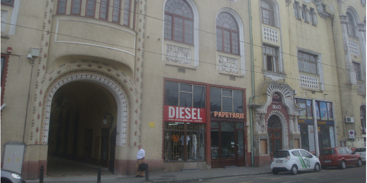 Oradea-Habsburg-architectuur-Roemenië-poort