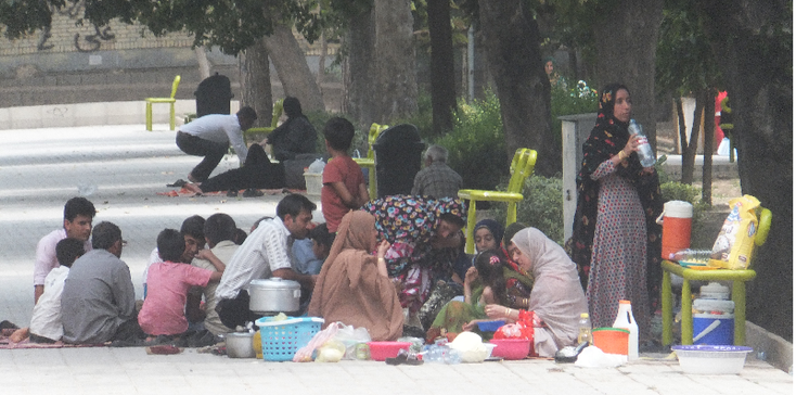 Picknick-Iran-lokaal-park-Shiraz