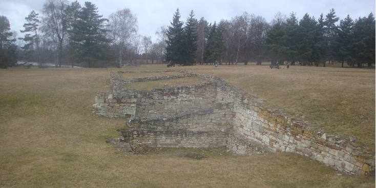 Lidice-kindermonument-Tsjechië-vallei-martelaarsdorp-Heydrich-slachting-fundament
