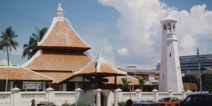 Malakka-minaret-toren-Maleisië