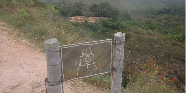 El-Fuerte-Samaipata-ruïnes-Bolivia-archeologie-Inka-Inca-heilig-inscripties-rots