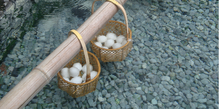 Sai-no-Kawara-Koen-Kusatsu-onsen-eieren-koken-heetwater-bron-Japan