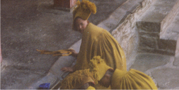 Tashilhuapo-monastery-klooster-Shigatse-yellow-hats-monnik-Panchen-lama-Tibet-China
