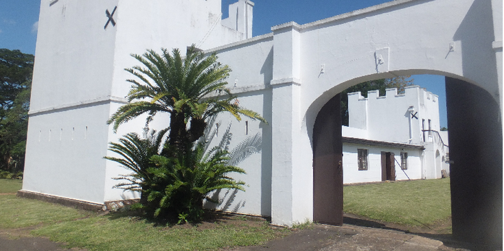 Nongqayi-Gate-Eshowe-White-Mudbrick-Fort-Towers-South-Africa