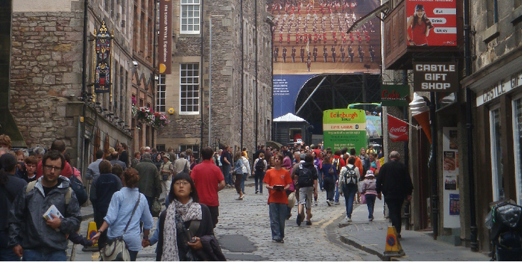 Royal-Mile-High-Street-Edinburgh-Schotland