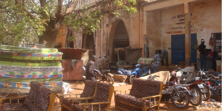 Bobo-Dioulasso-markt-market-verkoop-Burkina-Faso
