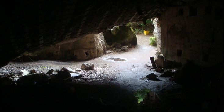 Wolfschanze-hoofdkwartier-ruïne-Hitler-bunker-Polen