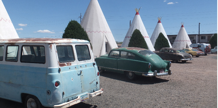 Holbrook-Wigwam-Motel-Route-66-tipi-klassieke-auto-Verenigde-Staten