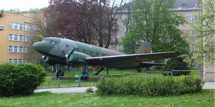 Banska-Bystrica-vliegtuig-park-Sovjet-WW2-Slowakije