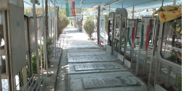 Behesht-e-Zahra-begraafplaats-Iran-Teherena-slachtoffers-Irak-oorlog