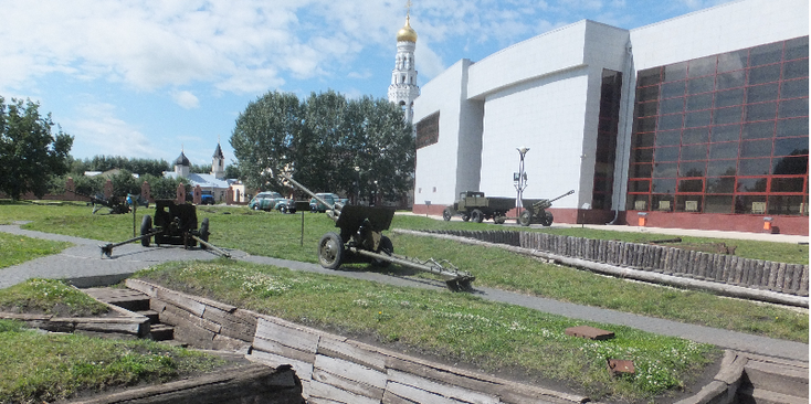 Prokhorovka-artillerie-tankmuseum-slagveld-WW2-monument-Rusland