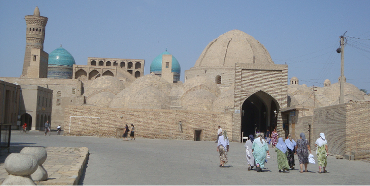 Buchara-Boekharaa-minaret-poort-lemen-Oezbekistan-plein