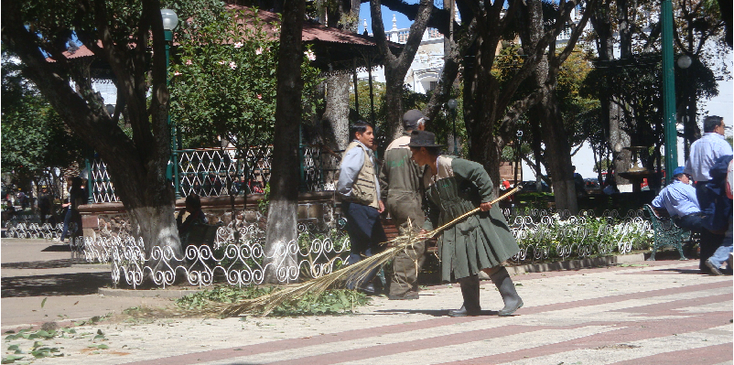 Sucre-Capital-Bolivia-Colonial-Buildings-White-City-Cleaning-Central-Park