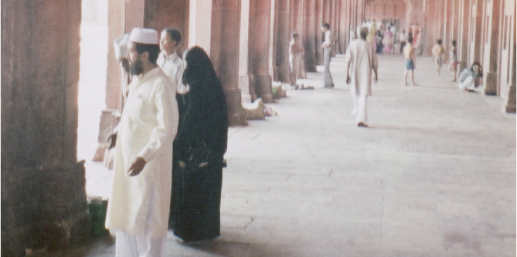 Jami-Mashid-Mosque-New-Delhi-India