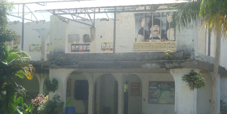 Hacienda-Napoles-Pablo-Escobar-landgoed-villa-Colombia
