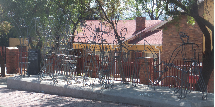 Orlando-West-High-school-monument-opstand-rebellie-Soweto-Zuid-Afrika