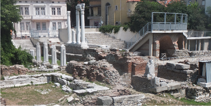 Plovdiv-Romeins-Odeon-pilaren-ruïne-Bulgarije
