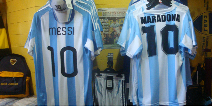 Argentinie-messi-maradona