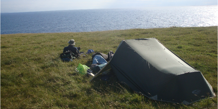 In het hoge Noorden van Schotland mag je wild kamperen (onder bepaalde voorwaarden).