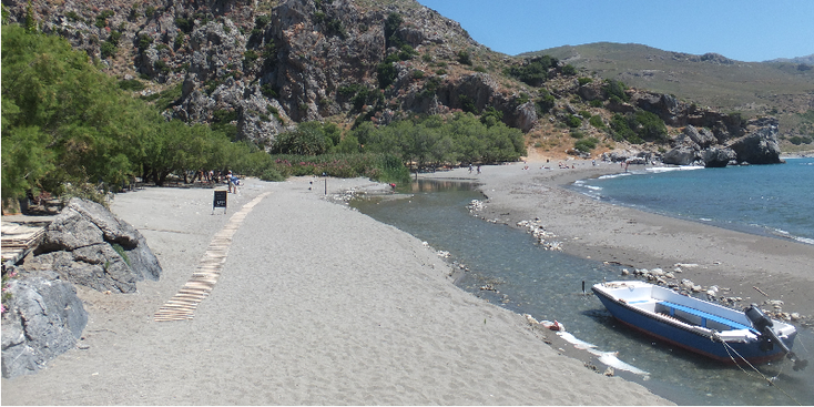 Preveli-palmen-strand-boot-kust-Kreta-Griekenland