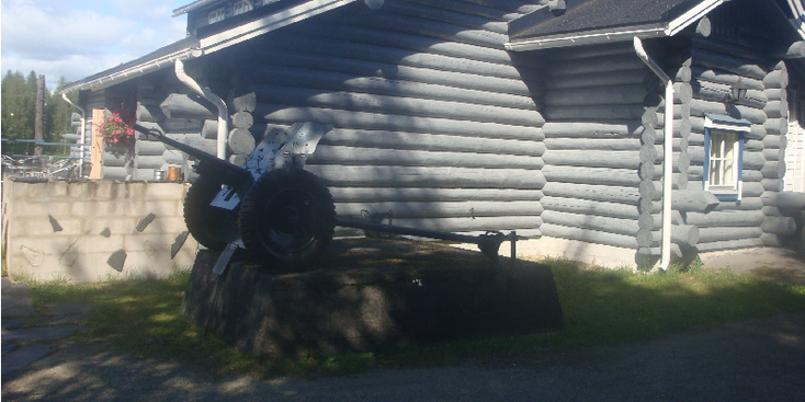Hattuvaara-helden-huis-kanon-museum-Taistelijan-Talo-Finland