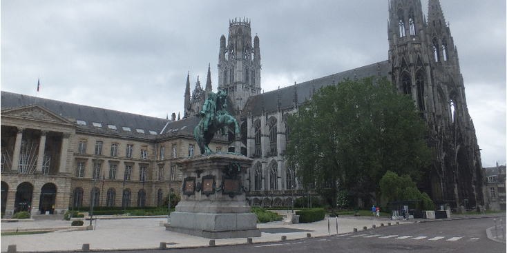 Rouen-Frankrijk-Engels-plein-Jeanne-d-Arc-monument