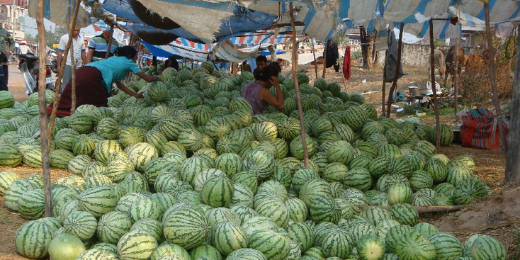 Tha-Koek-meloenen-markt-Laos
