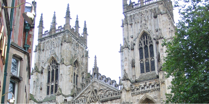 York-kathedraal-Minster-torens-Engeland
