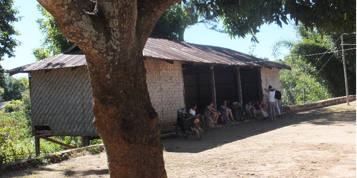 Kon-Hla-klooster-lunch-Kalaw-trekking-Myanmar
