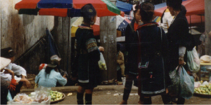 Sapa-markt-stammen-bergstammen-Vietnam